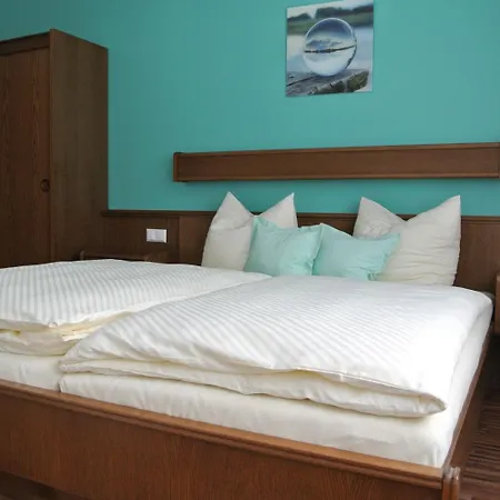 Guest house Fruhstuckspension Paradiesgartl