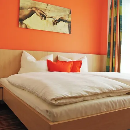 Fruehstueckspension Paradiesgartl 3*