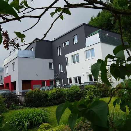Fruehstueckspension Paradiesgartl Vendégház 3*