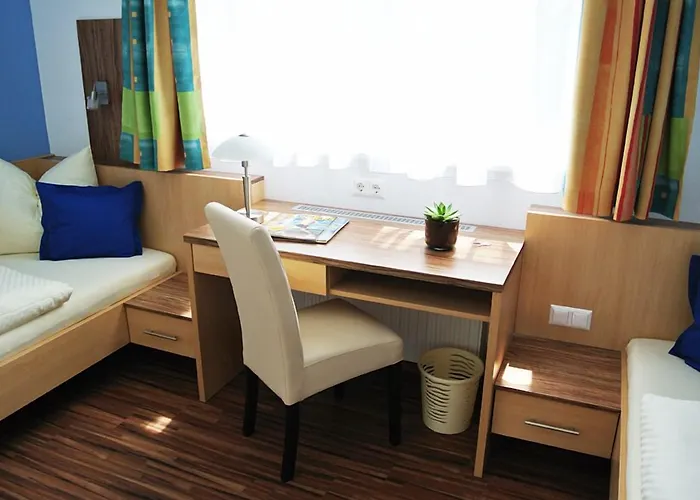 Pensionat Fruehstueckspension Paradiesgartl 3*