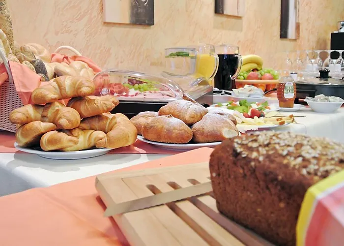 Pensionat Fruehstueckspension Paradiesgartl 3*