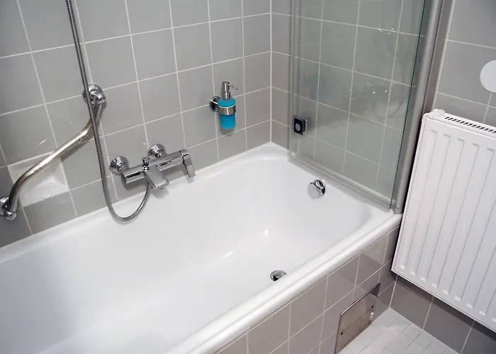 Fruehstueckspension Paradiesgartl אמשטטן